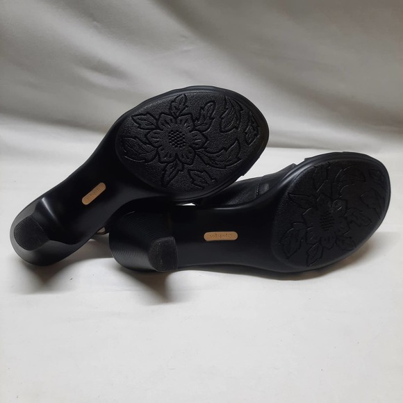 NWOB Softspots Neima pillow top technology Black Leather comfort Sandal. 9.5 - Picture 4 of 10